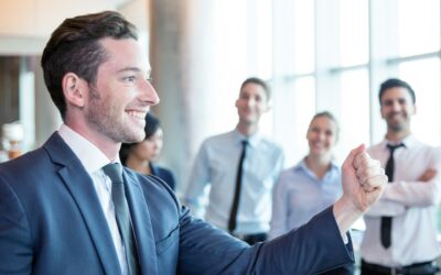 Herramientas de RRHH aisladas vs plataforma integral: qué gana realmente la empresa